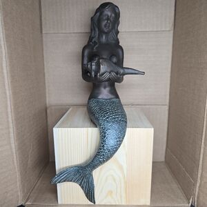 SPI Mermaid Shelf Sitter Statue/Figurine-maritime home decor,folklore,femininity